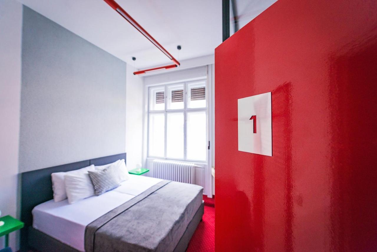 Pb Urban Garden Stay With Secured Parking Сремска-Митровица Экстерьер фото